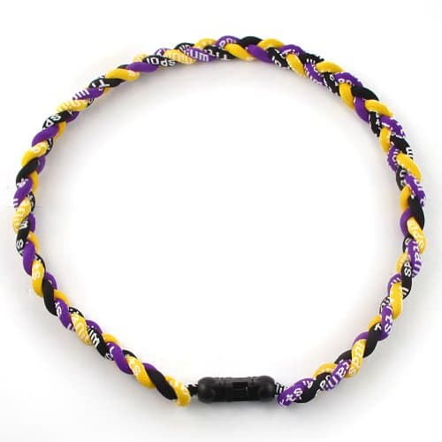 Review: The Best Sports Fan Necklaces & Pendants